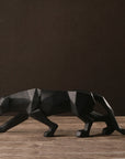 Skulptur des schwarzen Panthers