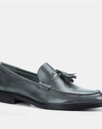 👞 Classic Tassel Loafers – Boardroom to Bar Elegance