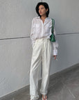 Lockere Hose mit geradem Bein und hoher Taille