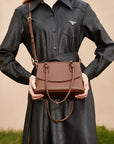 👜 Vintage Cowhide Leather Messenger Bag – Handcrafted Distressed Finish | Magnetic Closure | Timeless Square Silhouette