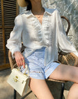 🇫🇷 Chemise en lin d'inspiration française pour femme – Coupe slim avec dentelle et manches bouffantes (chic intellectuel)