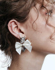 🎀 Bow Retro High-End Earrings – Timeless Feminine Elegance WOMEN