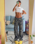 Women’s High-Street Camouflage Jeans – Loose Fit with Urban Edge