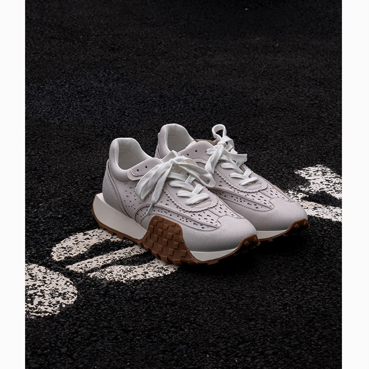 Retro-Laufschuhe für Damen – klobige Joggingschuhe mit dicker Sohle