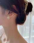 Boucles d'oreilles pendantes vintage en perles de Hong Kong – Créoles rétro chic en cuivre avec tiges en argent 925