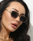 Lunettes de soleil carrées en métal punk pour femmes