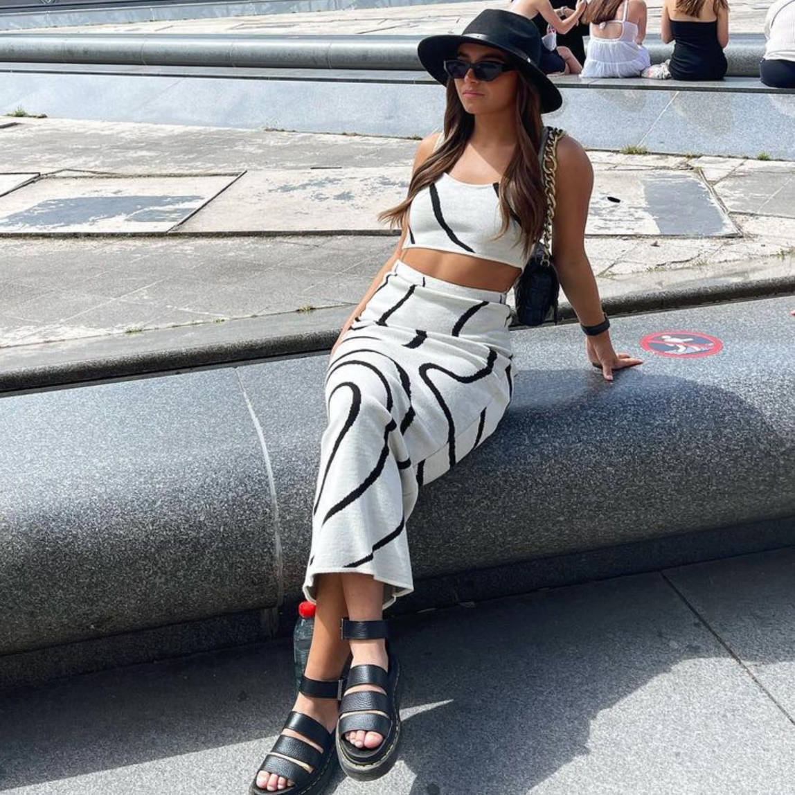 Women's Wave Stripe Knit Set – Umbilical Crop Top + Mid-Length Dress