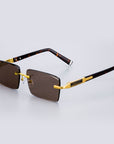 💎 Crystal Stone Sunglasses – Handcrafted Luxury