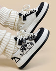š± Womenās "Lying Meow Meow" Platform Sneakers ā Cute Cartoon Design (Lace-Up, Low Top)