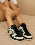Women’s Cute Color-Matching Casual Sneakers – Flat Low-Tops