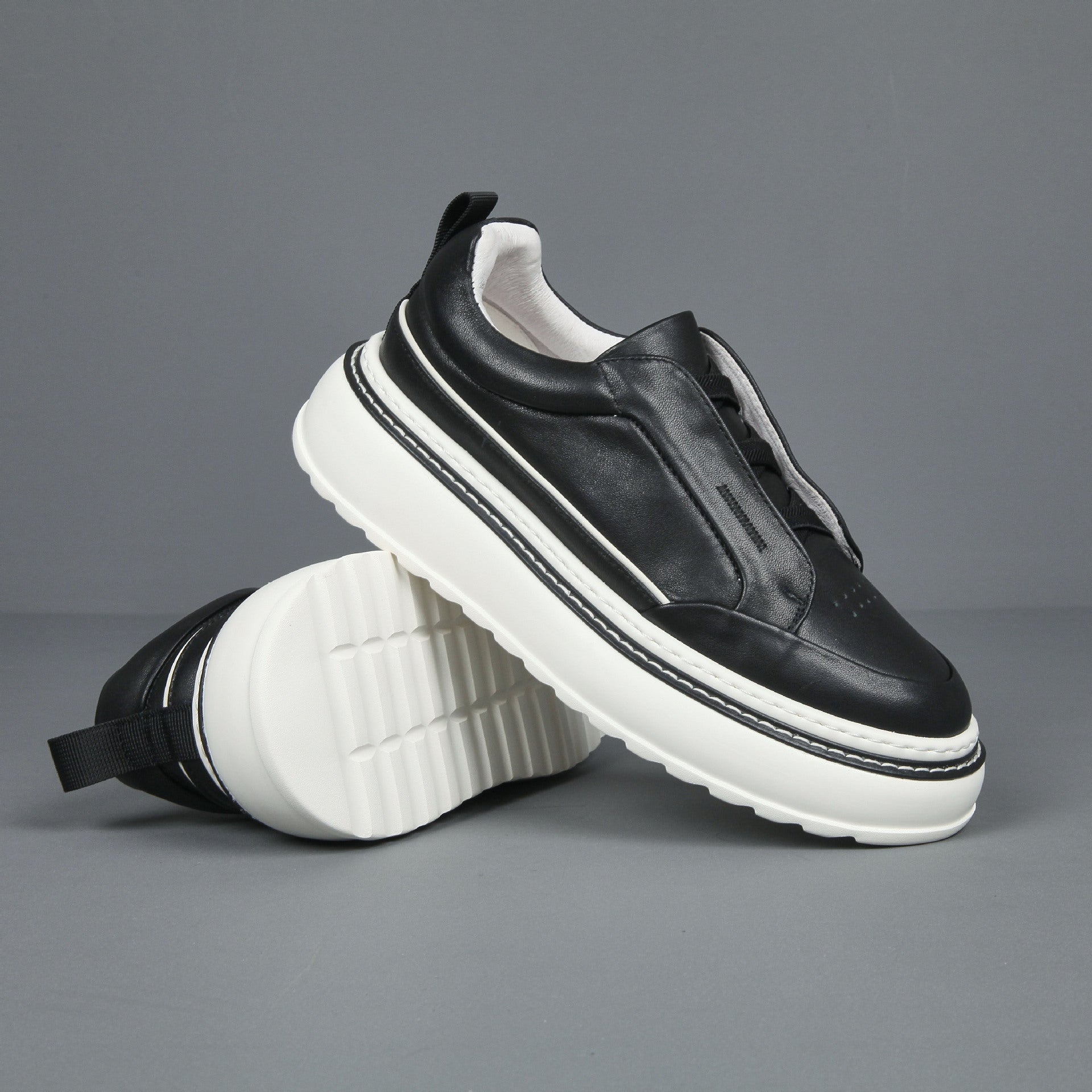 Men’s Breathable Slip-On Sneakers – Simple All-Match Cowhide Platform Casual Shoes