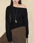 👚 Women's Power Shoulder Top - One-Shoulder Cold Shoulder Blouse
