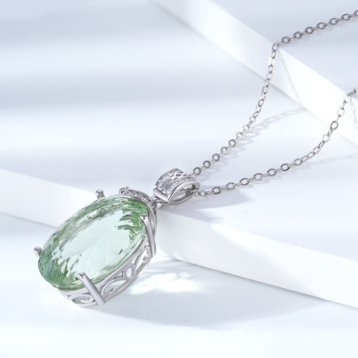 Luxuriöse Halskette mit natürlichem grünem Kristall, S925 Sterling Silber