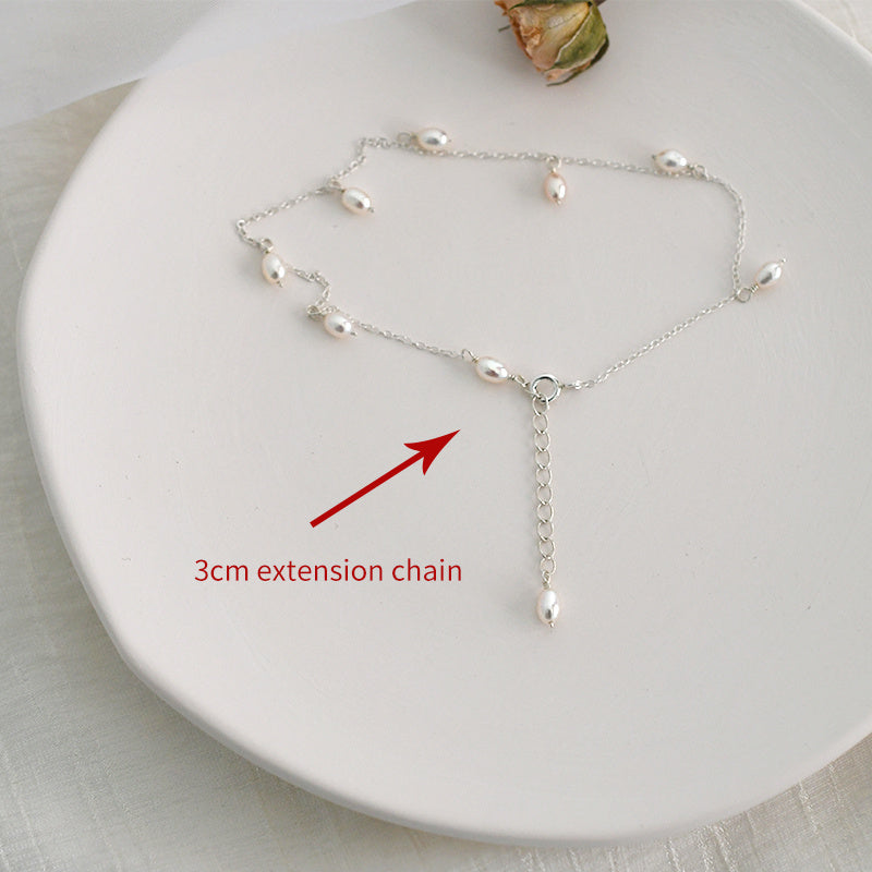 🌊 Bracelet de cheville en perles d'eau douce naturelles – Élégance délicate au bord de la plage