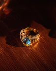 Mid-Century Lab Sapphire Ring – Adjustable Gold-Plated Statement Jewelry – Vintage Ruyi Motif