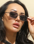 Lunettes de soleil carrées en métal punk pour femmes
