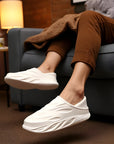 🧦 Men’s Winter Slippers – Cozy House Shoes with Grip
