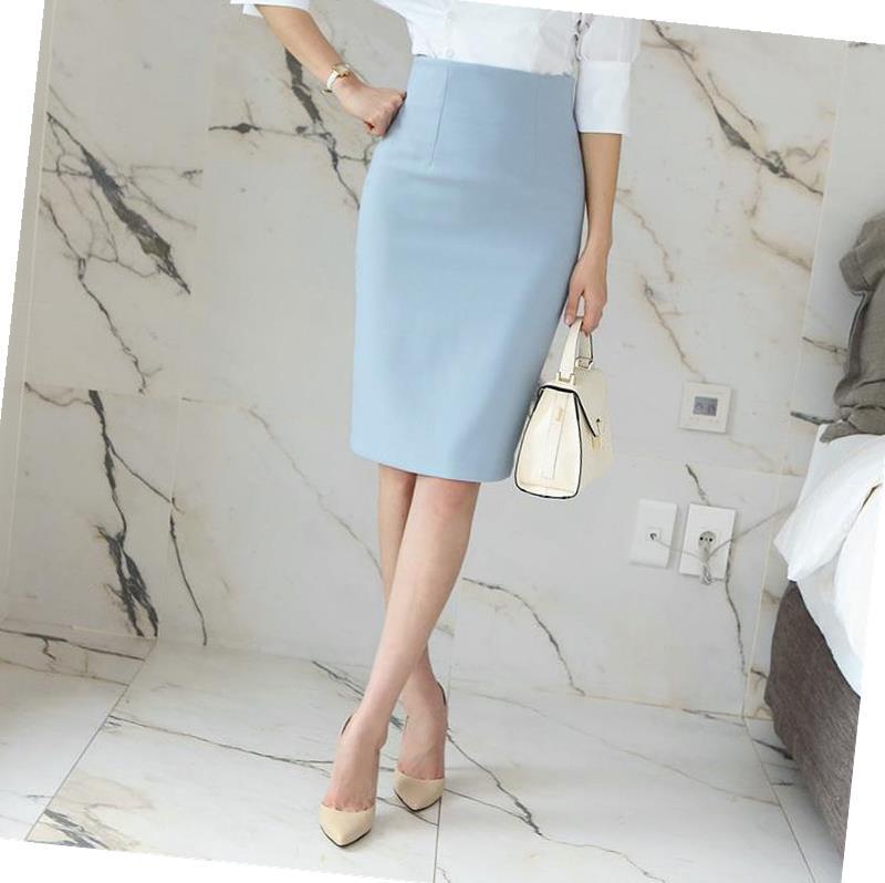 Women’s Professional Hip Skirt – Sleek Office Elegance