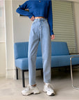 Women's Loose Fitting High Waisted Jeans