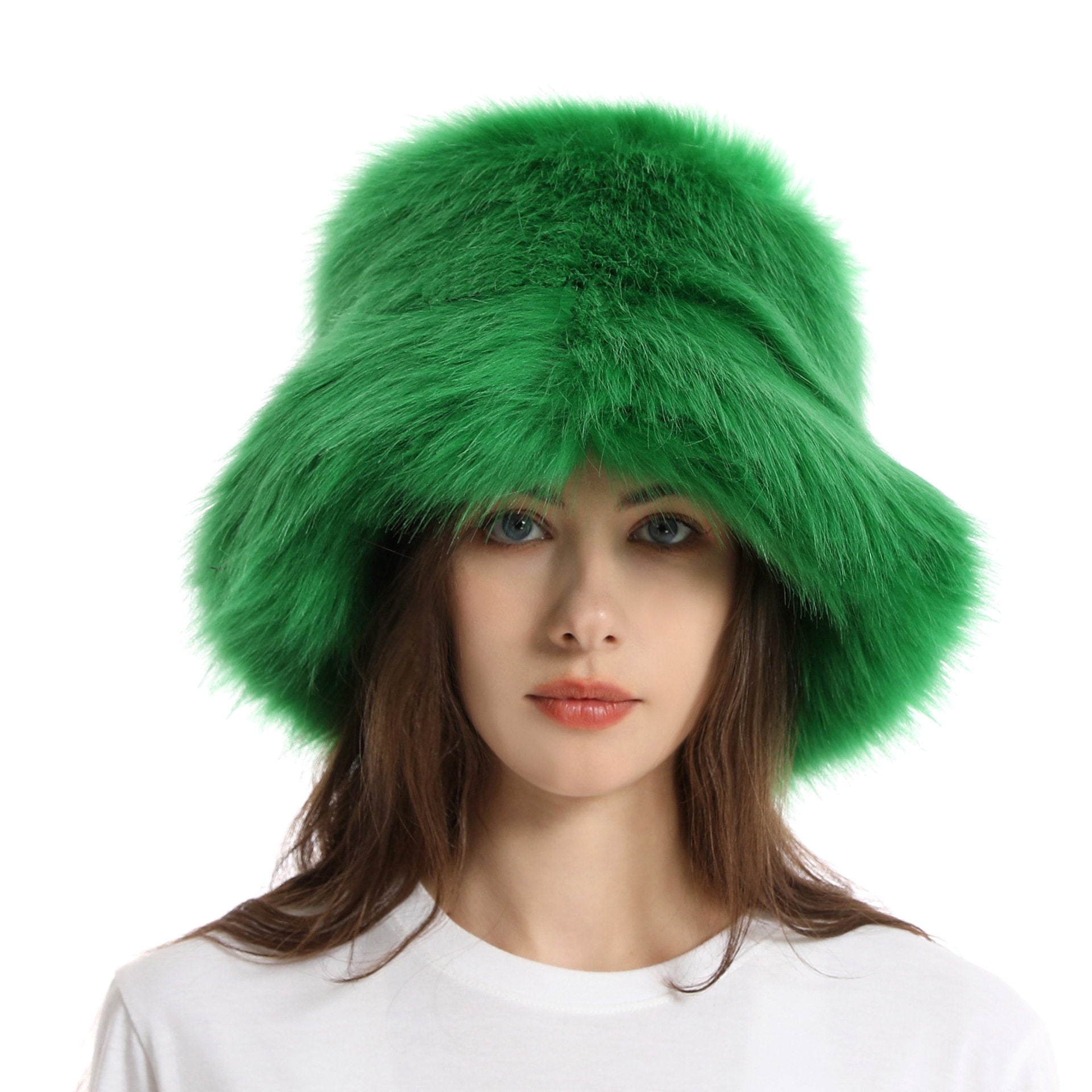 WOMEN'S Winter Warm Thickened Faux Fur Hat – Cozy Elegance with European Style