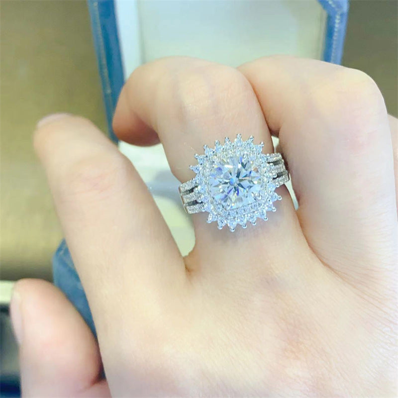 2 Karat Moissanite Ring WOMEN