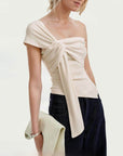 Women’s Beige Apricot Off-Shoulder Sleeveless Slim T-Shirt – Celebrity-Inspired Casual Top