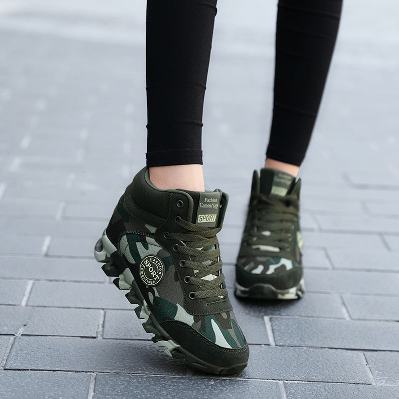 Women&#39;s Casual Camouflage Increased Sneakers