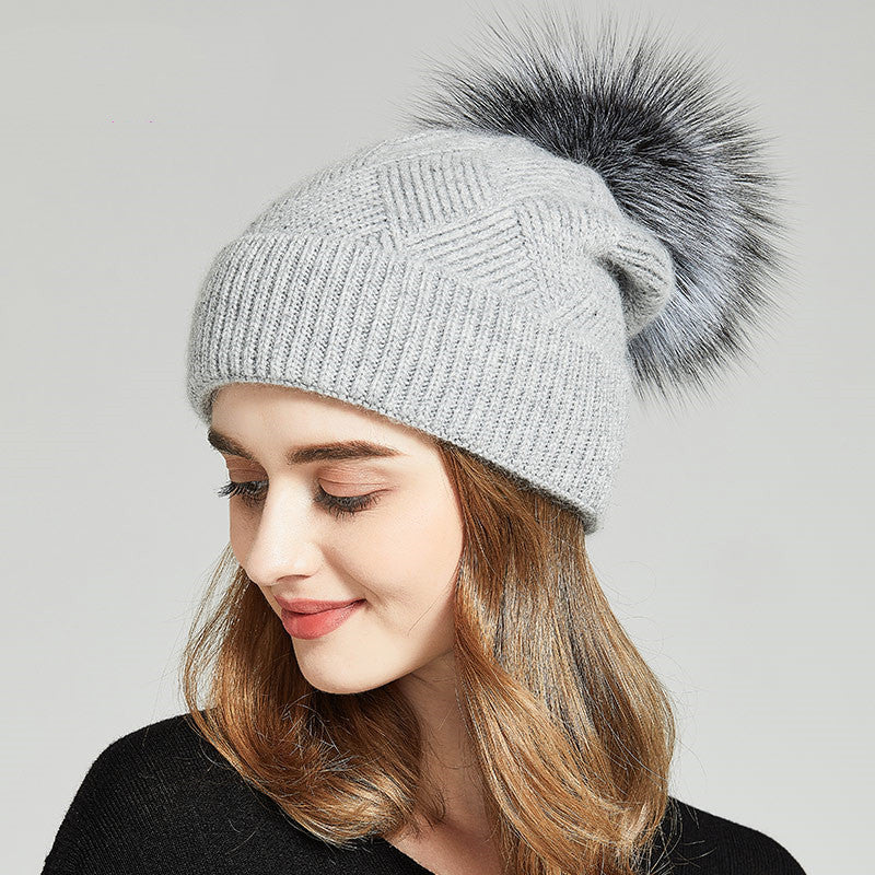 Women&#39;s Warm FUR Hat