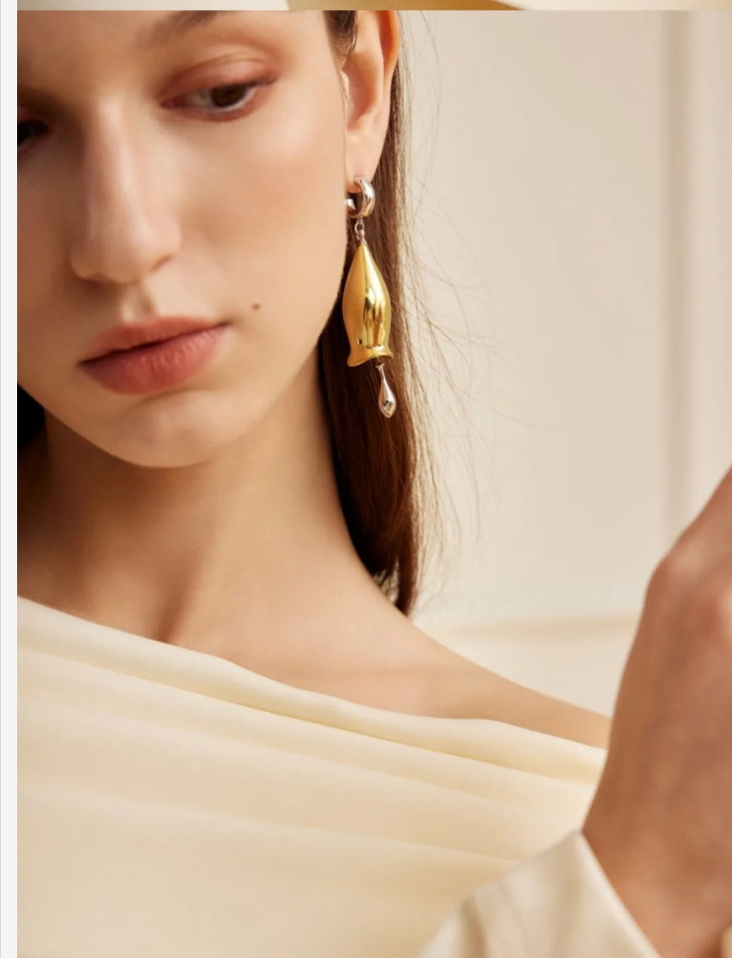 Women Gold &amp; Silver Contrast Bell Earrings – Geometric Electroplated Copper Fashion Jewelry