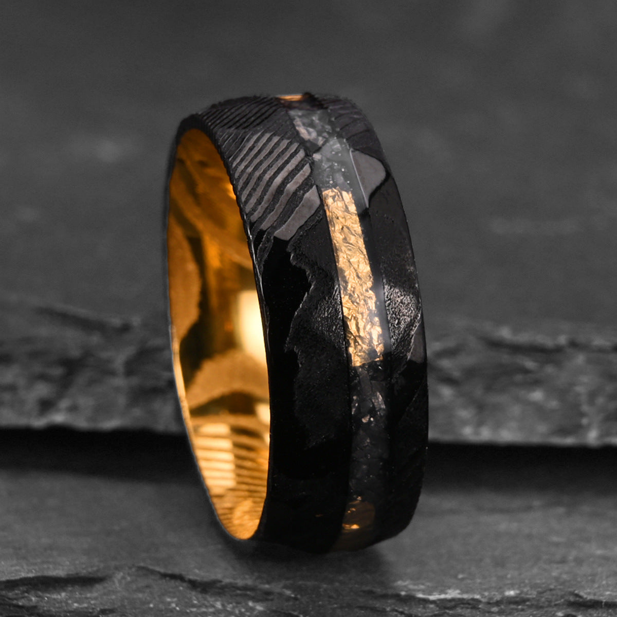 Men Two-Tone Damascus Steel Ring – Tungsten Steel Band with Gold Foil Meteorite Inlay Minimalist Geometric Wedding Ring