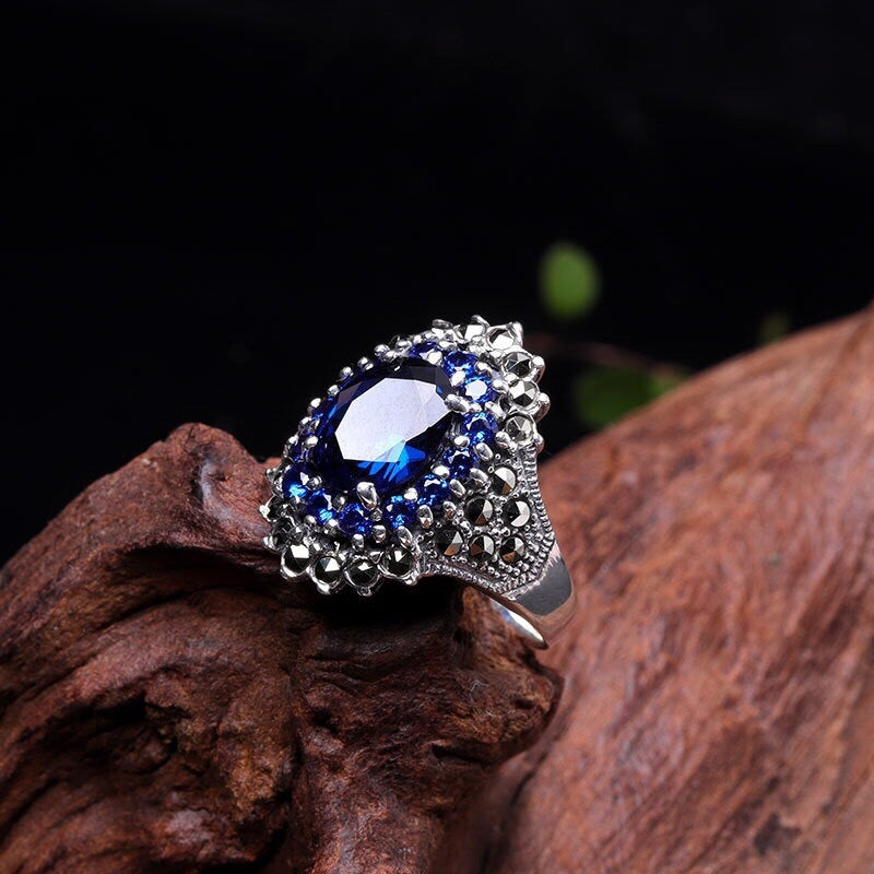 Women&#39;s Fashion  LAB Sapphire Ring