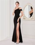 Women Slim Fit Sleeveless Fishtail Evening Dress – Elegant Long Bodycon Formal Gown with Built-In Padding