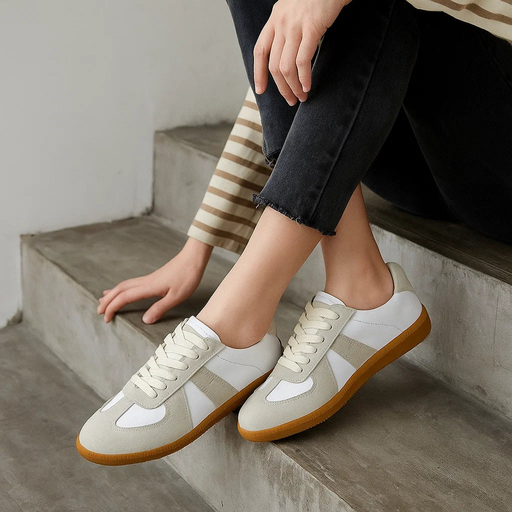 🥿 Effortless Elegance: Women&#39;s Lace-Up Ballet Flats