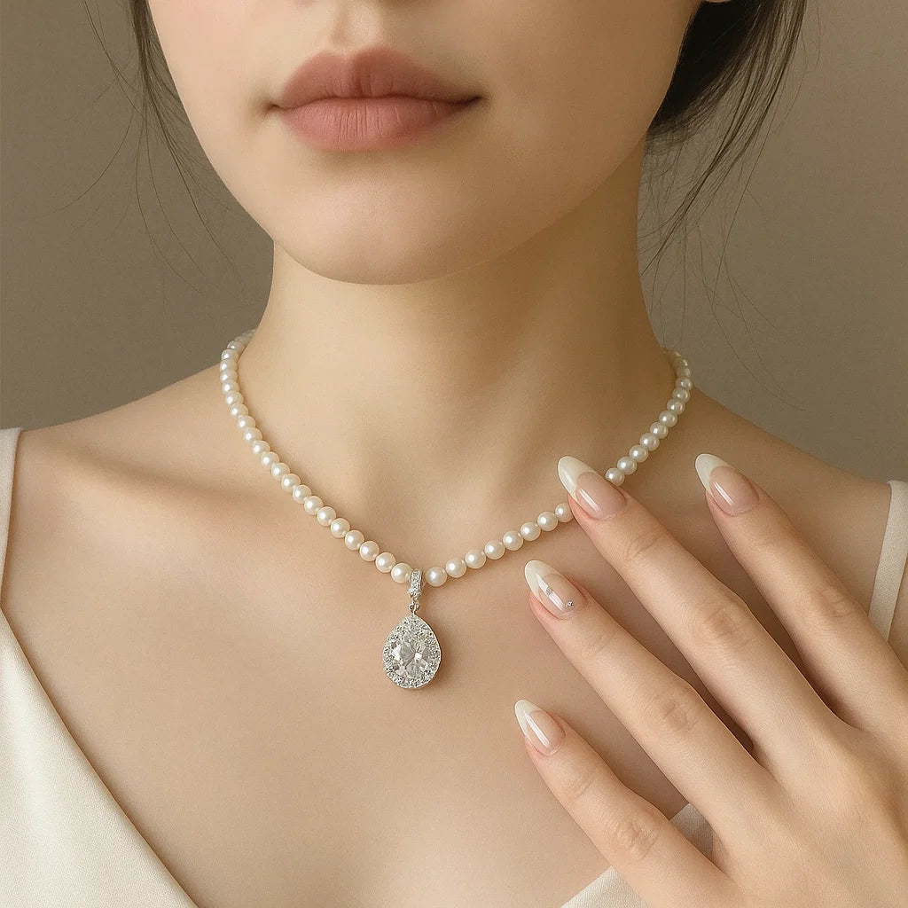 Woman&#39;s Natural Pearl &amp; 2ct Moissanite Necklace