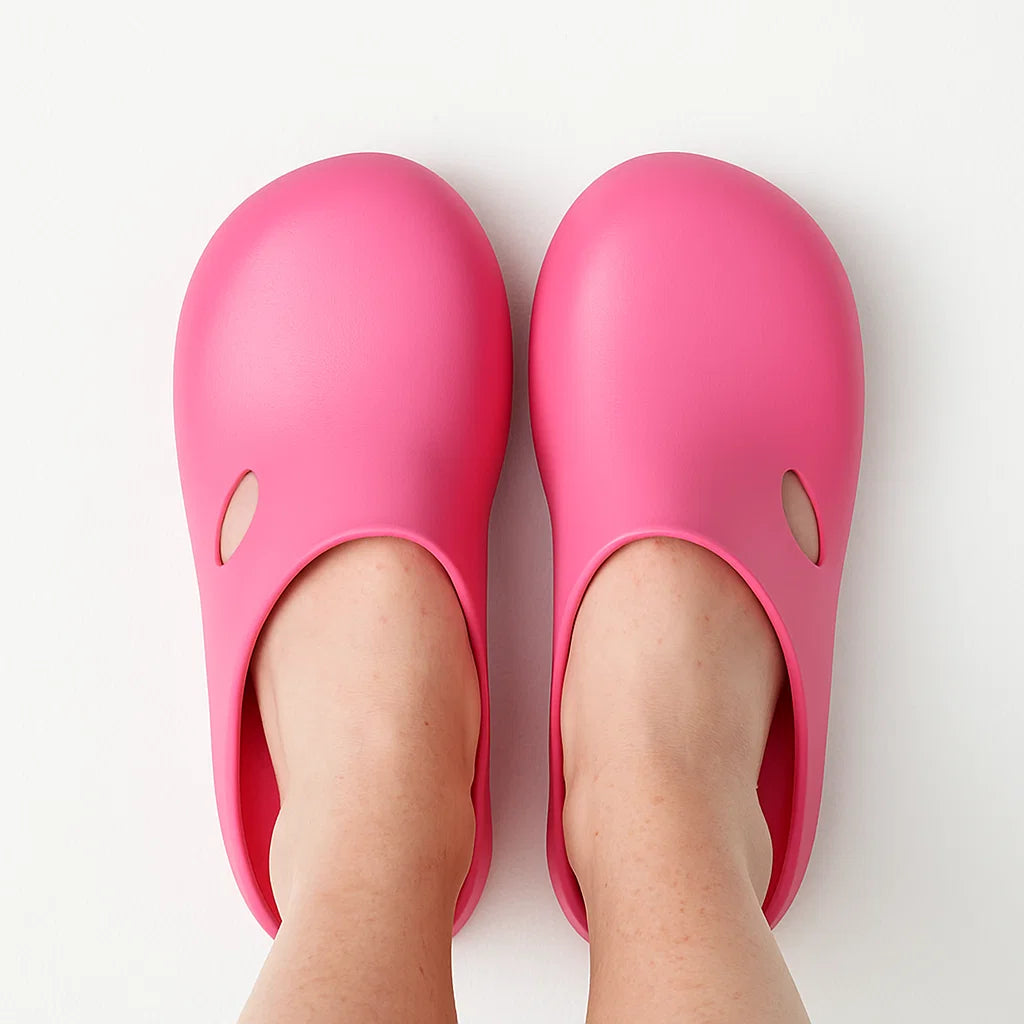 Women’s Fashion Beach Clogs – Soft EVA Comfort | Couple Matching Set | Raspberry/White/Black