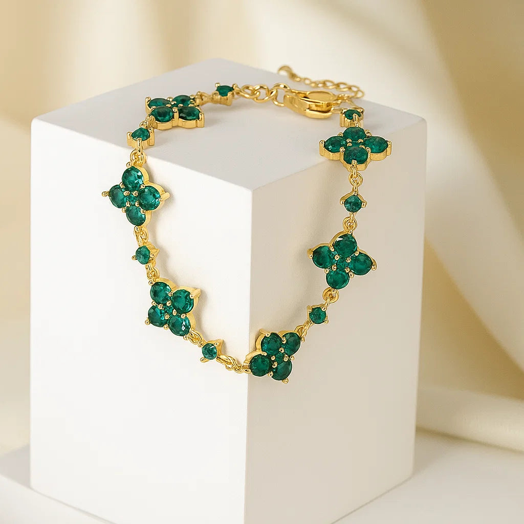 Women’s Flower Rhinestone Bracelet – Sparkling Zircon Copper Hand Jewelry