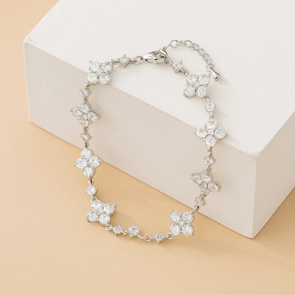 Women’s Flower Rhinestone Bracelet – Sparkling Zircon Copper Hand Jewelry