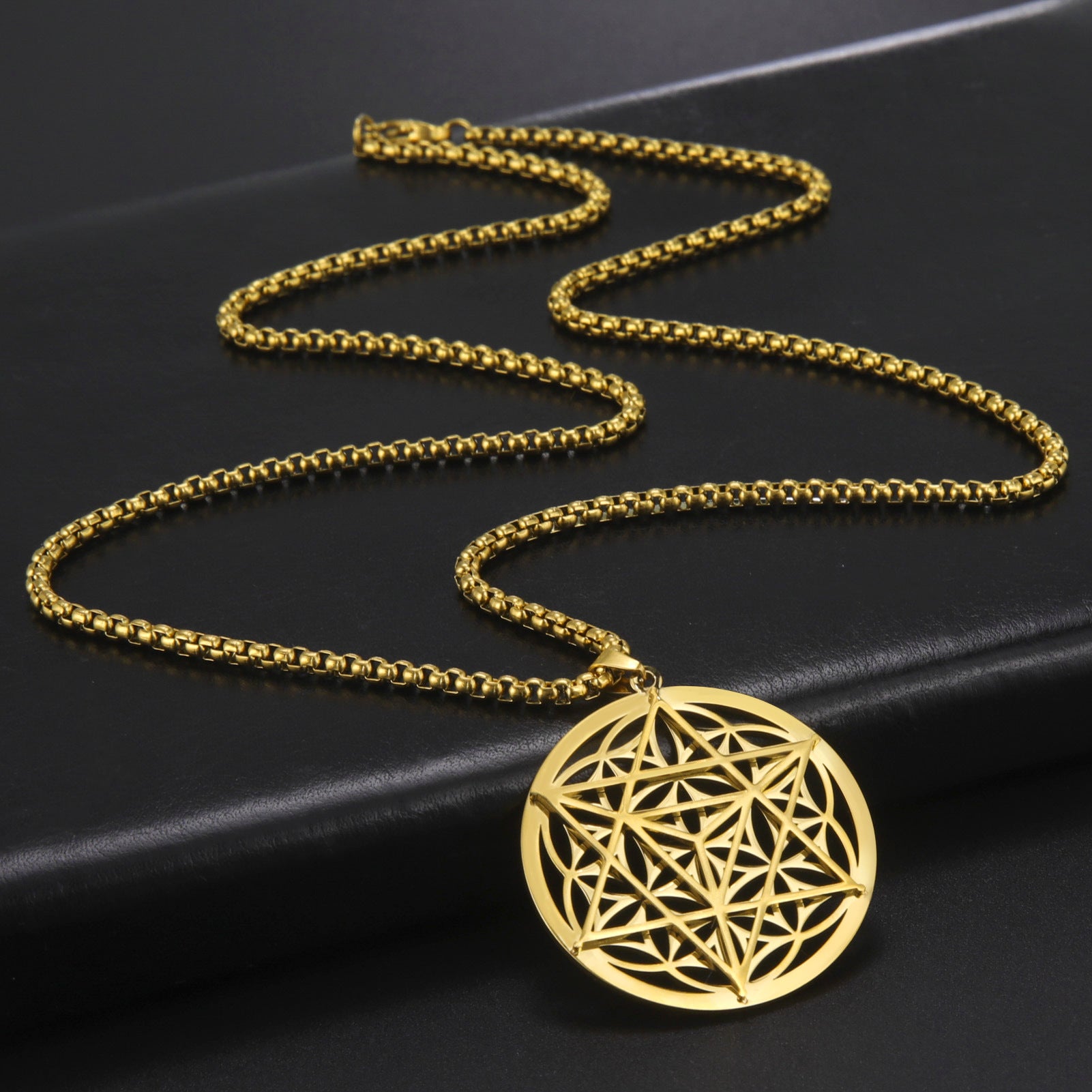 Fashion Real Gold Plating Cut Hollow Ring Merkaba Pendant 304 Material Stainless Steel Necklace