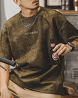 Men Retro Suede Texture T-Shirt – Vintage American Style Loose Fit Short Sleeve Graphic Casual Streetwear Tee