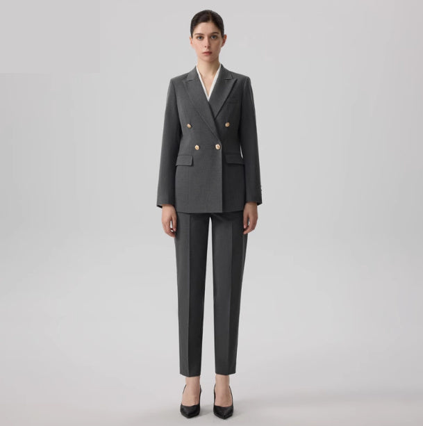 👔 Women’s Business Suit – All-Season Suit Set