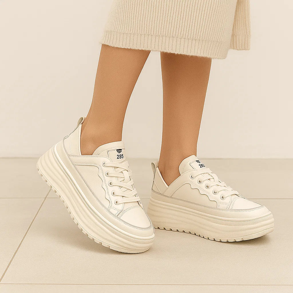 WOMEN&#39;S Low-top Shoes