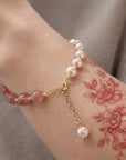 Women Natural Pearl Heart Bracelet – Adjustable Elastic Strawberry Crystal Beaded Bracelet